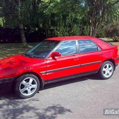 Mazda 323f Solgt