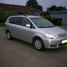 Toyota Sportsvan SOLGT