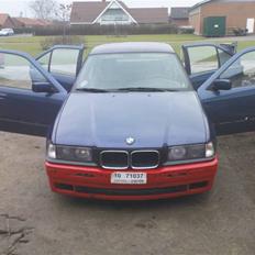 BMW 318is E36 *Solgt*