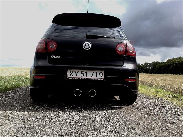 VW --- GOLF R32 --- billede 9