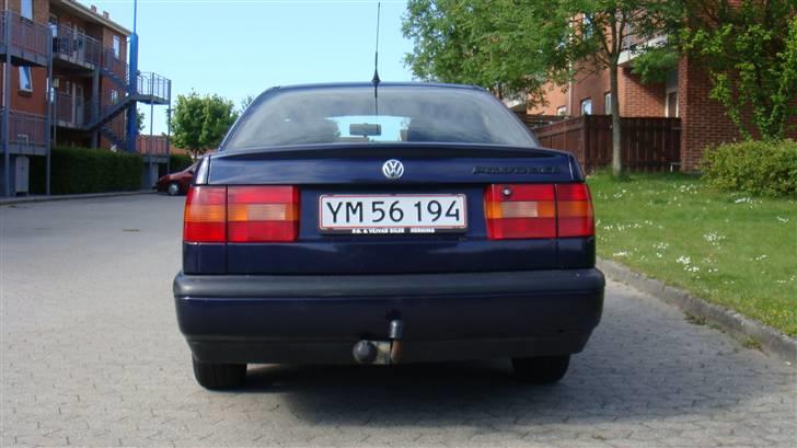 VW Passat 1,8 Limousine billede 2