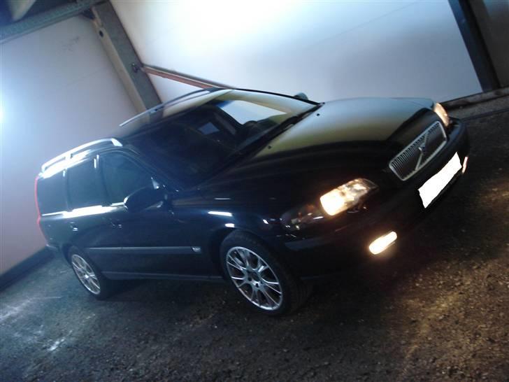 Volvo V70 2,4 Turbo AUT *solgt* billede 1