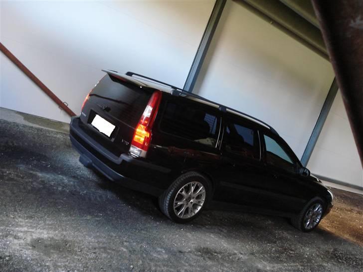 Volvo V70 2,4 Turbo AUT *solgt* billede 2