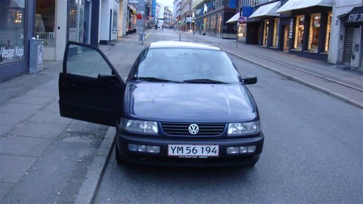 VW Passat 1,8 Limousine billede 8