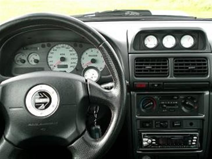 Subaru Impreza gt turbo billede 9