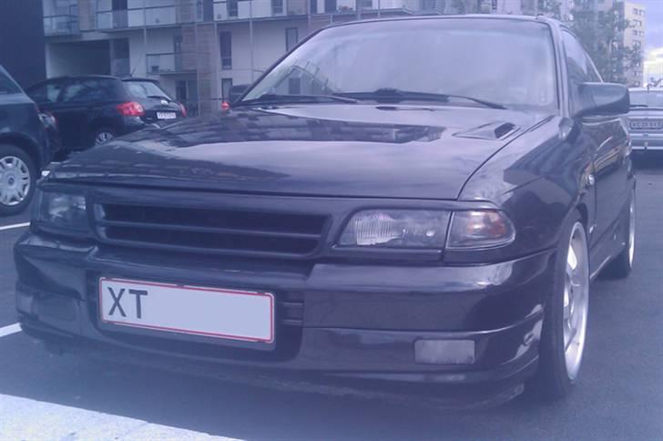Opel Astra F 2,0 GSi - Med de nye forlygter billede 10