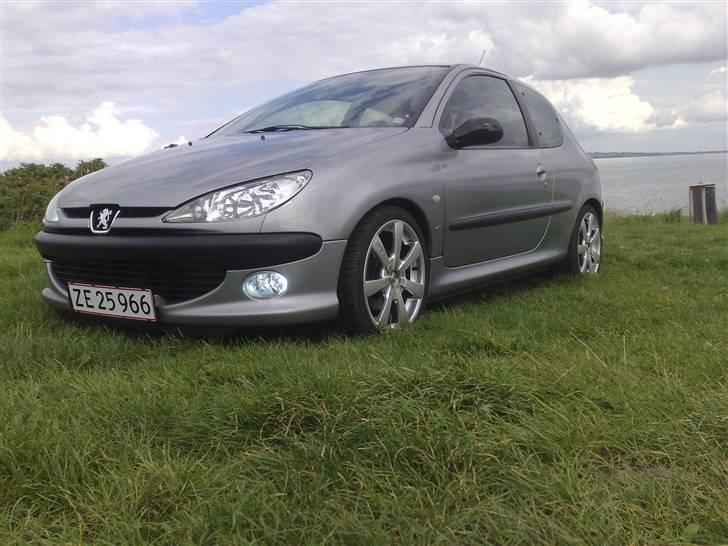 Peugeot 206 Gti [SOLGT] - billedet er taget søndag d. 24/8.08 billede 12