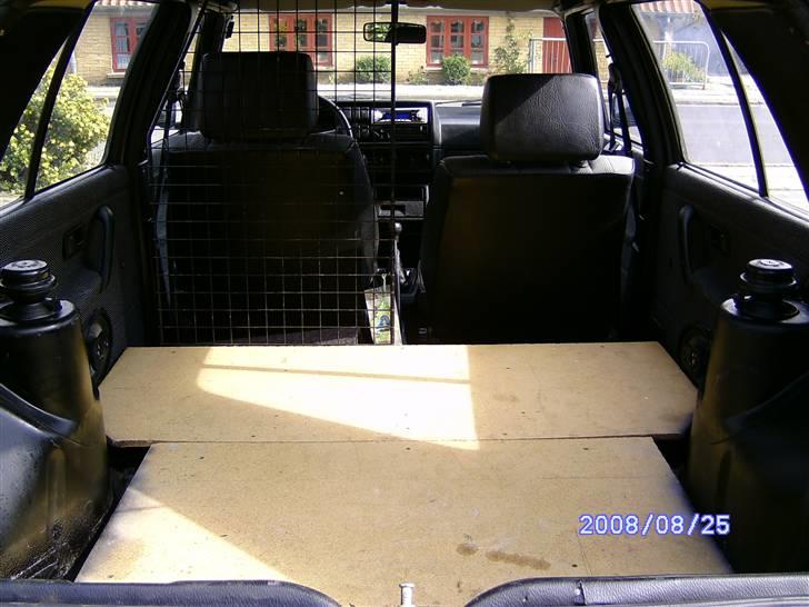 VW GOLF 2 TD - SOLGT billede 9