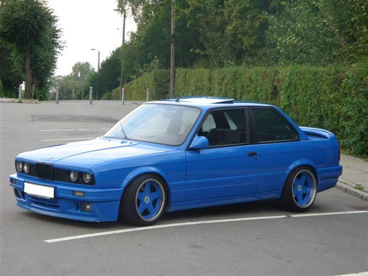 BMW E30 325i  M Technik 2 billede 1