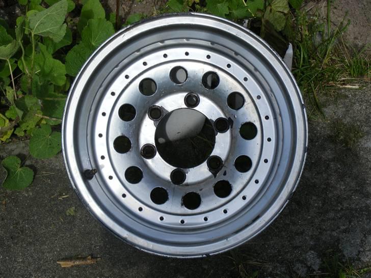 Datsun Patrol 3.3TD  - Mine alufælge der skal en tur omkring Danstrip i knudlund og pulverlakeres hos Ranlak i randers billede 15