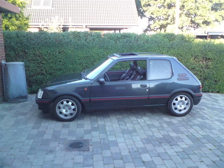 Peugeot 205 gti 16v      billede 6