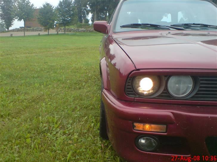 BMW 320i SOLGT billede 2