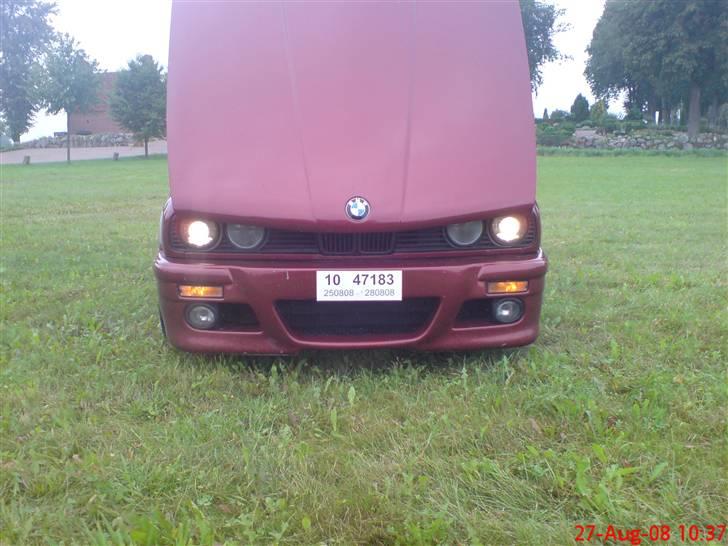 BMW 320i SOLGT billede 4