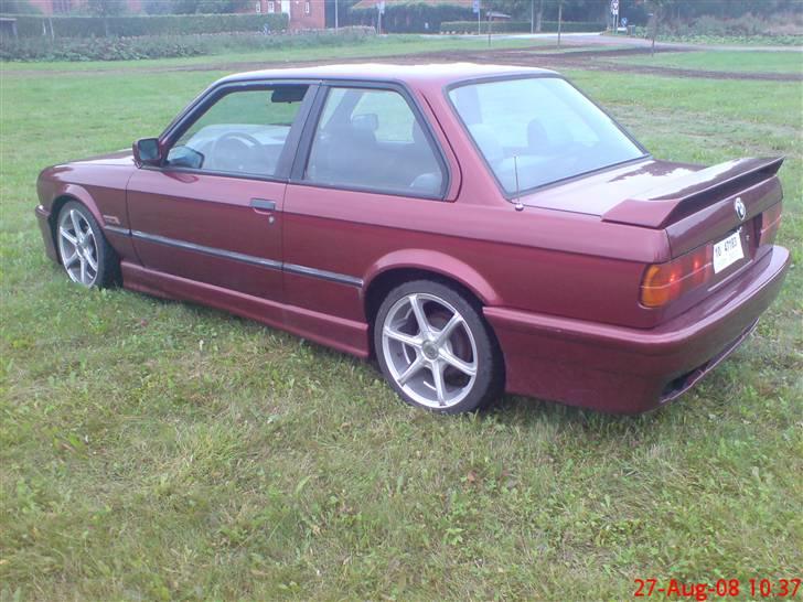 BMW 320i SOLGT billede 7