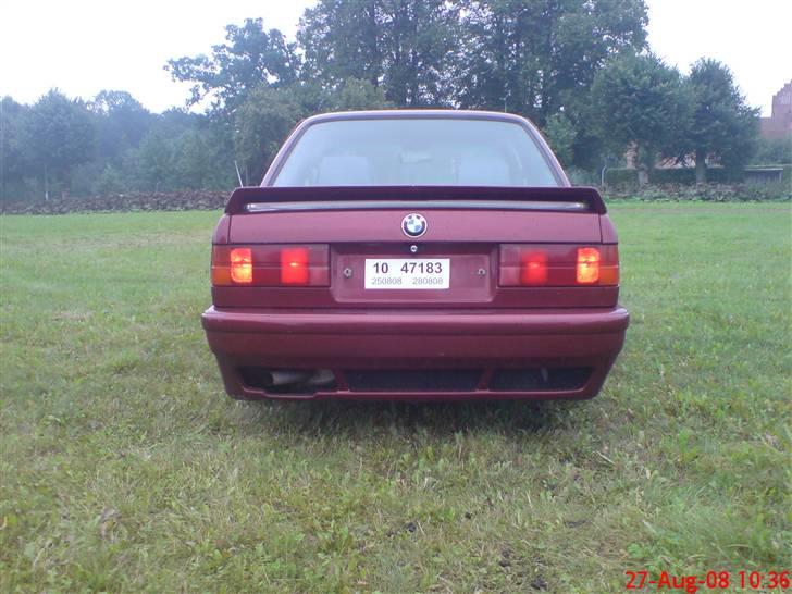 BMW 320i SOLGT billede 8