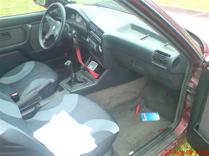 BMW 320i SOLGT billede 13