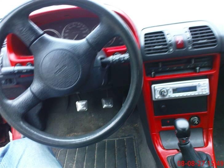 Mazda 323f Solgt billede 6