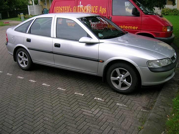 Opel Vectra GL plus SOLGT billede 15