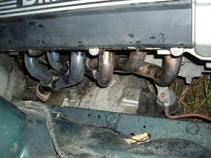 BMW E34 520i - 525i (solgt) billede 5