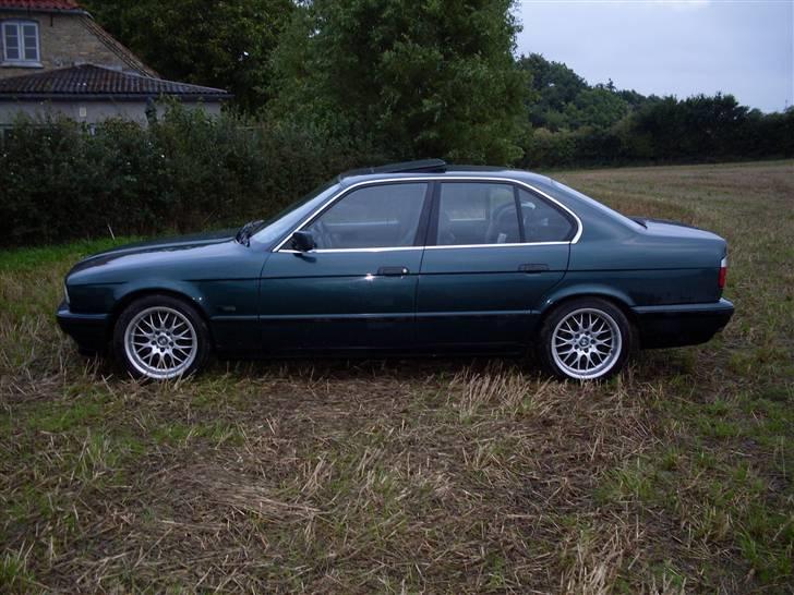 BMW E34 520i - 525i (solgt) billede 10