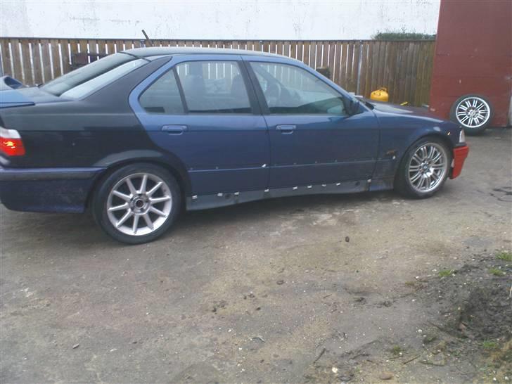 BMW 318is E36 *Solgt* billede 1