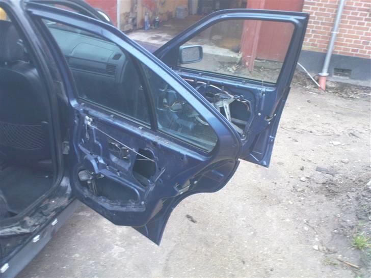 BMW 318is E36 *Solgt* billede 4