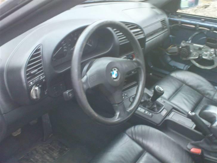 BMW 318is E36 *Solgt* billede 8