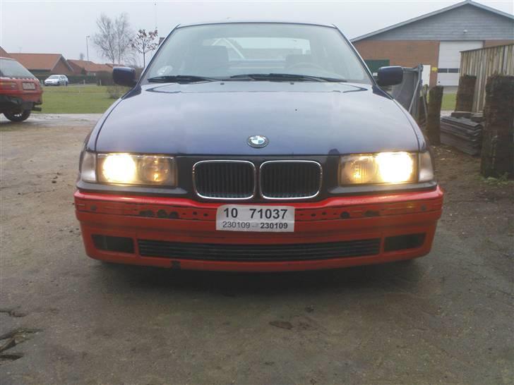 BMW 318is E36 *Solgt* billede 11
