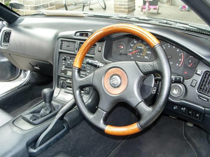 Toyota Toyota MR2 2.0 GTi - LE - 10th. Anniversary MOMO rat med label billede 4