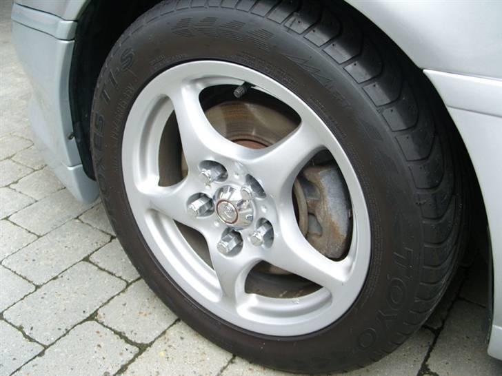 Toyota Toyota MR2 2.0 GTi - LE - Originale 5 huls MR2 fælge (Ny model) 10th. Anniversary fælgerne i Lucerne Silver haves stadig... billede 9