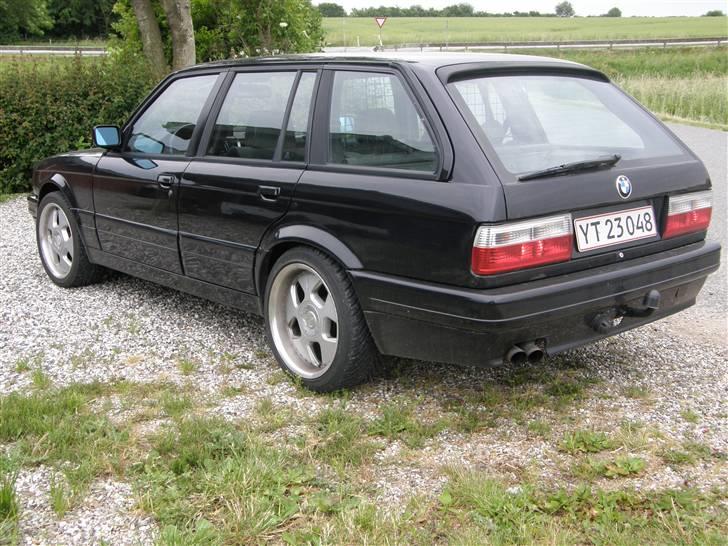 BMW 320i Touring    SOLGT   billede 5