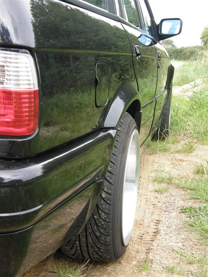 BMW 320i Touring    SOLGT   billede 10