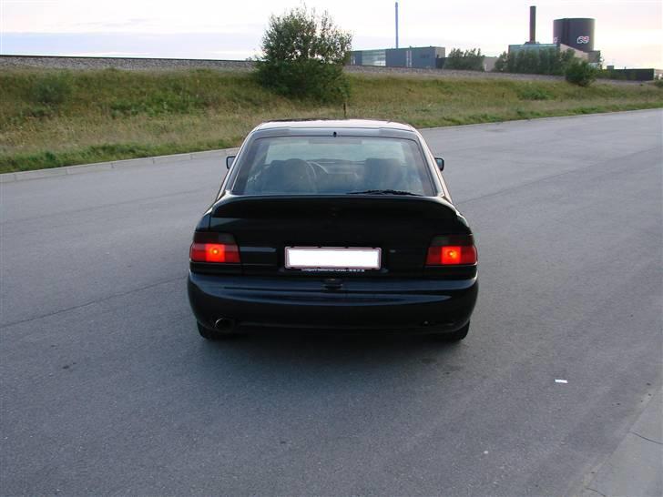 Ford Escort RS2000 cosworth - når en bred røv er en go røv... billede 6