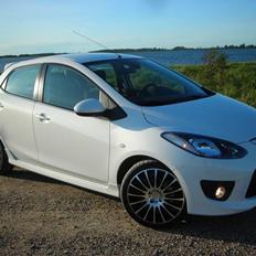 Mazda 2 Sport *SOLGT*