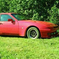 Porsche 924