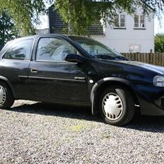 Opel Corsa B Sport