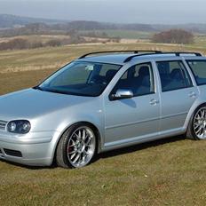 VW Golf 4 variant highline (solgt)