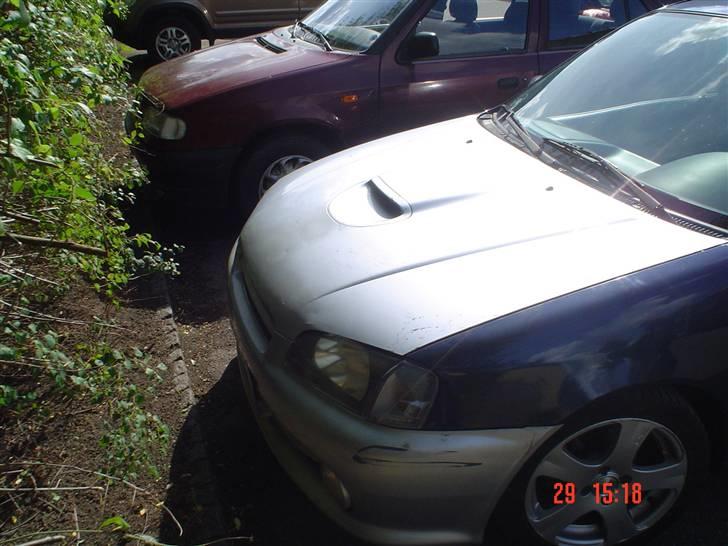 Toyota starlet (glanza) solgt - billede af den nye front billede 12