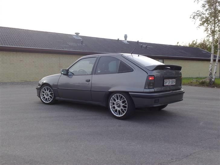 Opel Kadett E GSi 16V SOLGT billede 9
