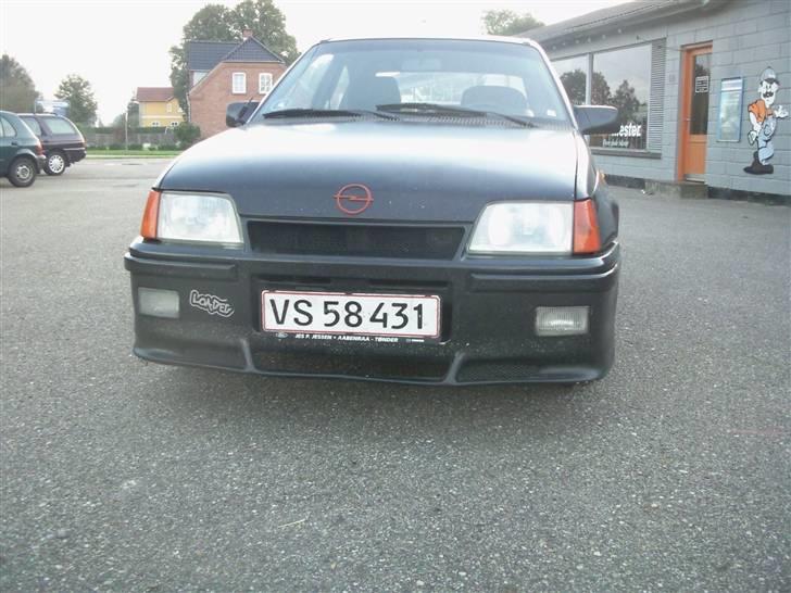 Opel kadett e (solgt) billede 8