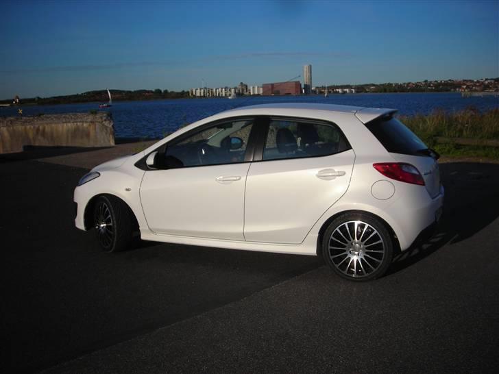 Mazda 2 Sport *SOLGT* billede 3