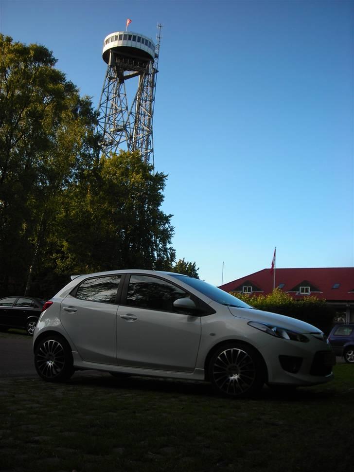 Mazda 2 Sport *SOLGT* billede 5