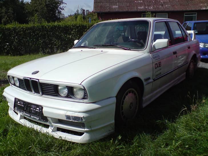 BMW E30 320i *SOLGT* billede 8