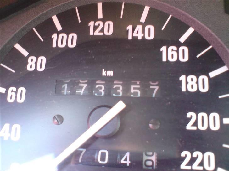 BMW E30 320i *SOLGT* billede 15