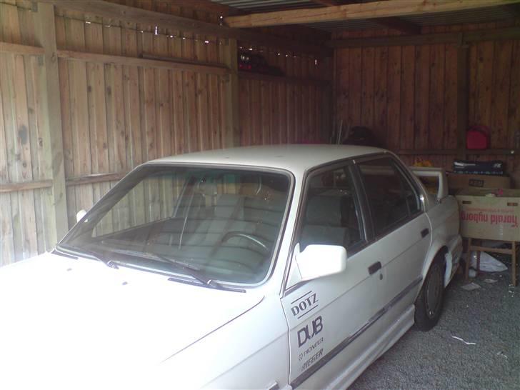 BMW E30 320i *SOLGT* billede 18