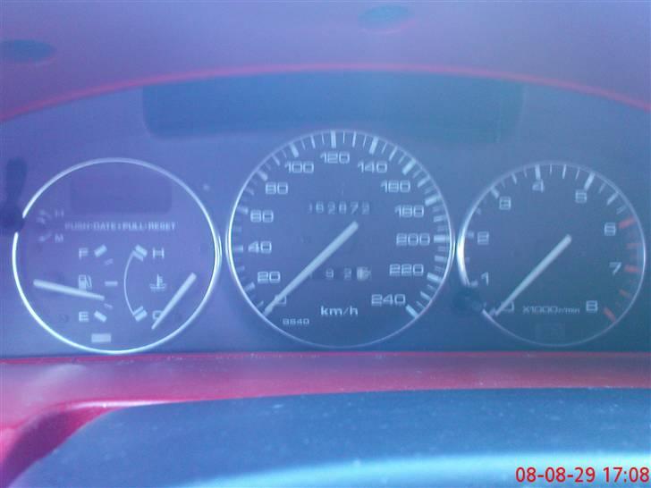 Mazda 323f Solgt - Krom ringe ;) billede 8