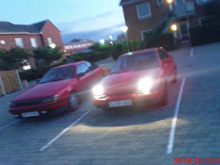 Mazda 323f Solgt billede 9