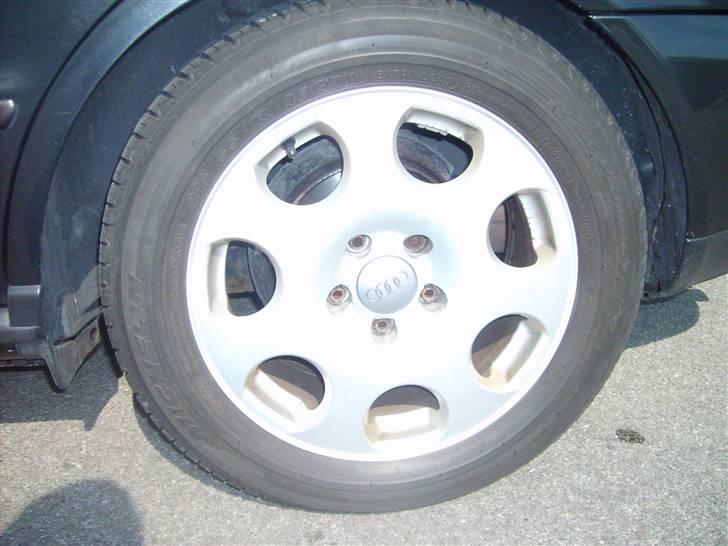 Audi A4 Turbo  SOLGT billede 6