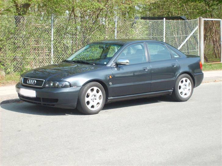 Audi A4 Turbo  SOLGT billede 8