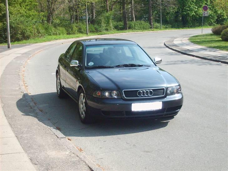 Audi A4 Turbo  SOLGT billede 9